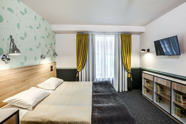 Mops Hotel And Spa