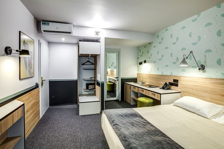 Mops Hotel And Spa