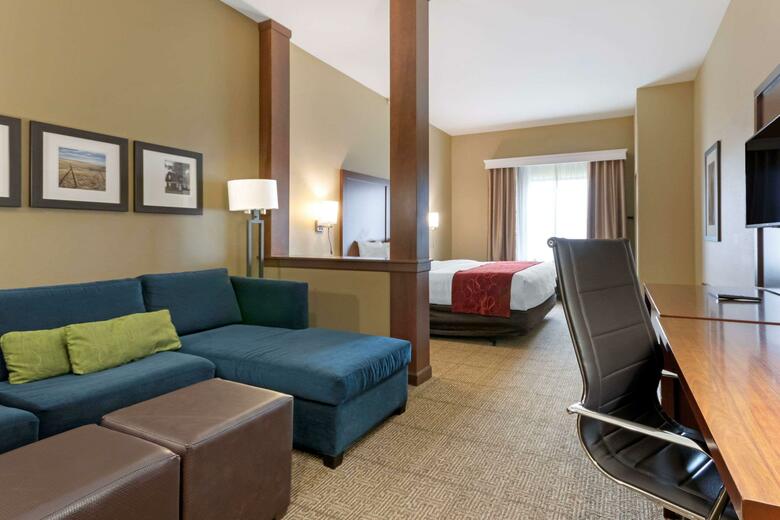 Hotel Comfort Suites
