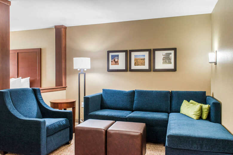 Hotel Comfort Suites