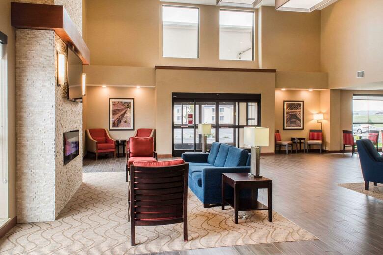 Hotel Comfort Suites