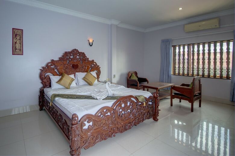 Hotel Dv Angkor Villa
