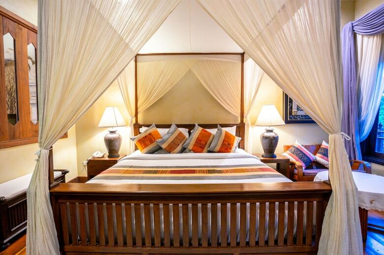 Hotel Amata Lanna Village