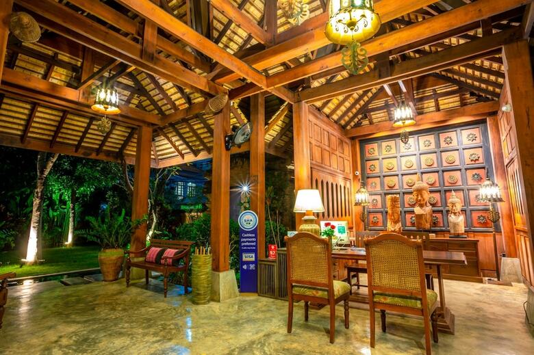 Hotel Amata Lanna Village
