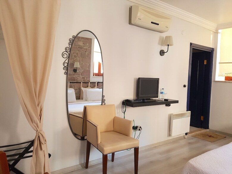 S?zmahan Hotel