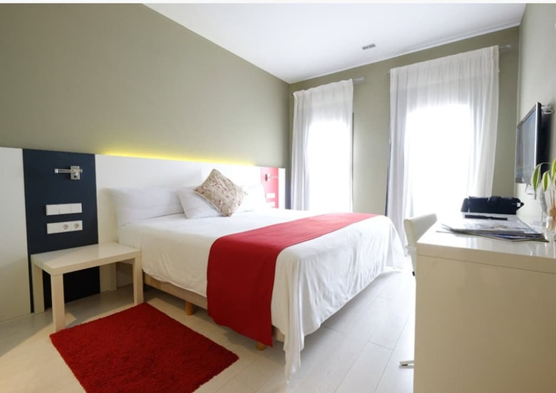 Hotel Magno Suites