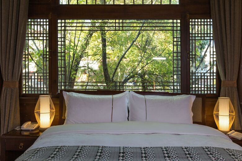 Lijiang Hotel Junpoxuan
