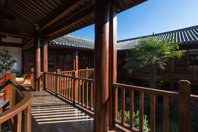 Lijiang Hotel Junpoxuan