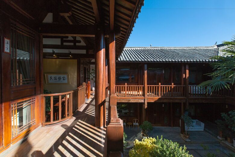 Lijiang Hotel Junpoxuan