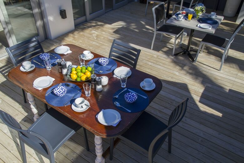 Bed & Breakfast Ocean Bay Guest House