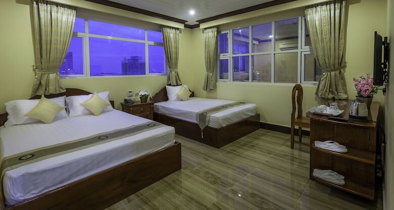 The Mou Hotel