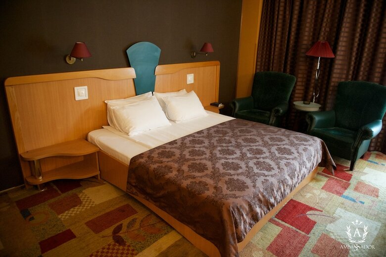 Hotel Ambassador