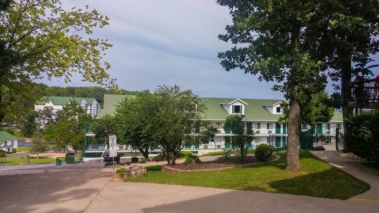 Hotel Branson King Resort And Suites