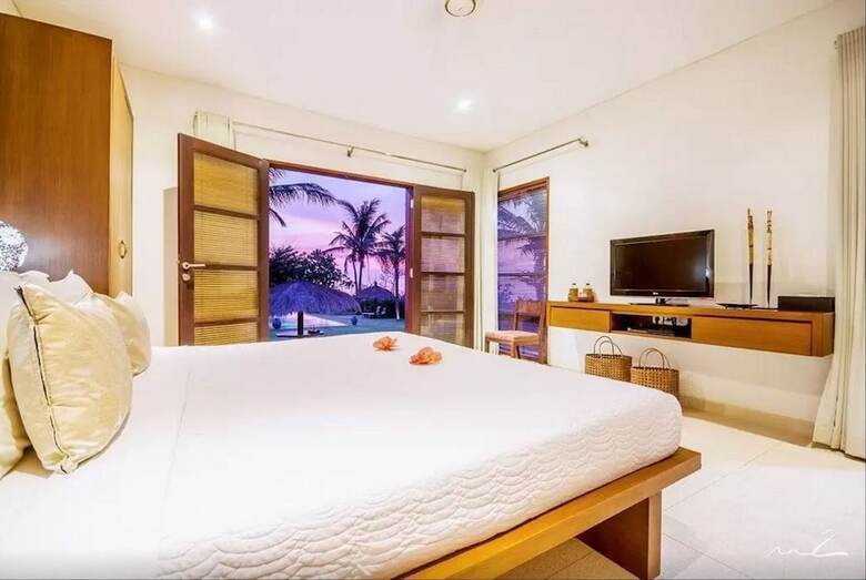 Villa Paradise Beach