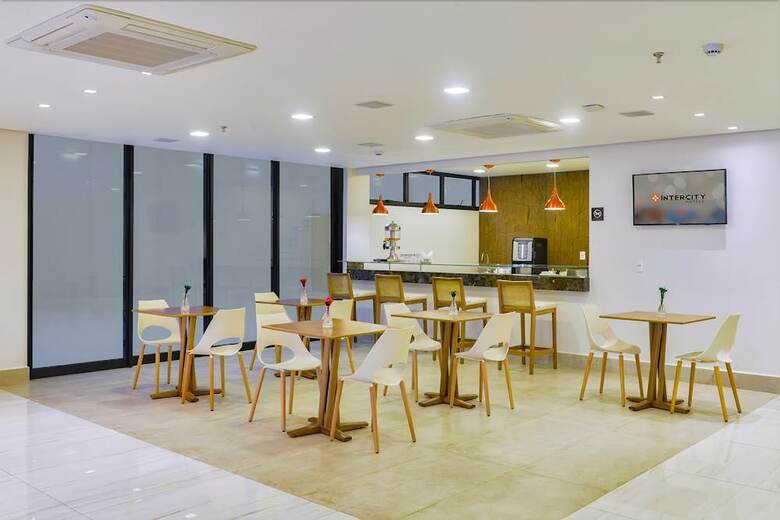 Hotel Intercity An�polis