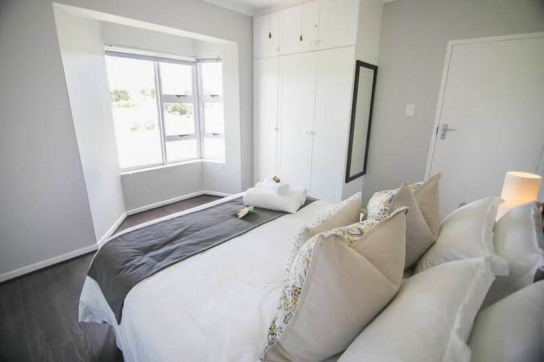 Apartamentos Aries Guest