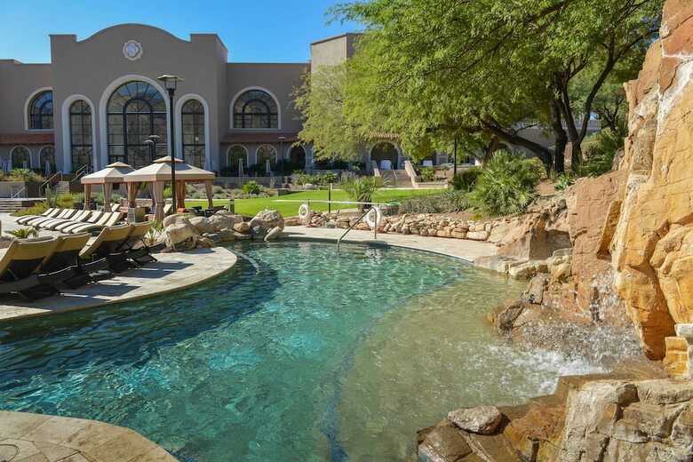 Hotel The Westin La Paloma Resort And Spa