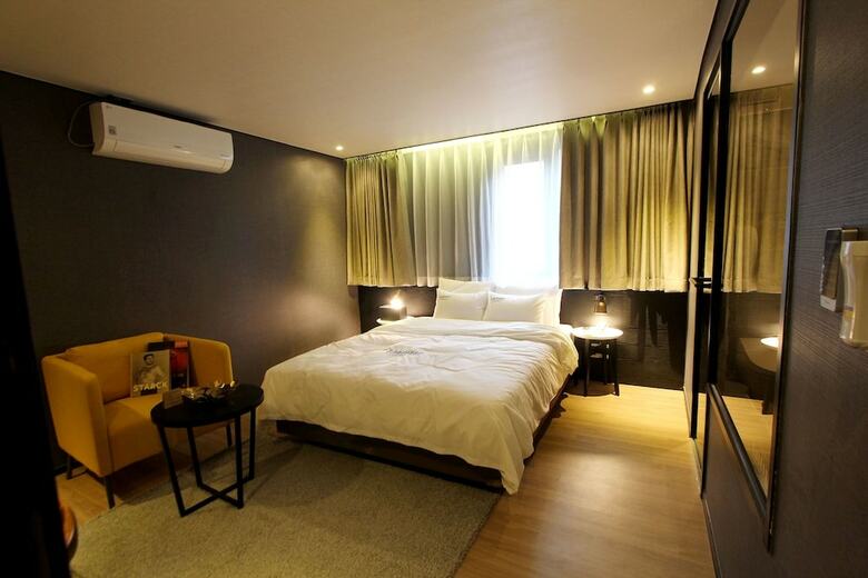 Hotel Londoner Haeundae