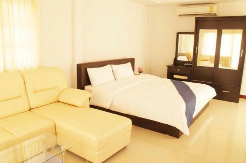 Hotel Plaifah Resort Ubon