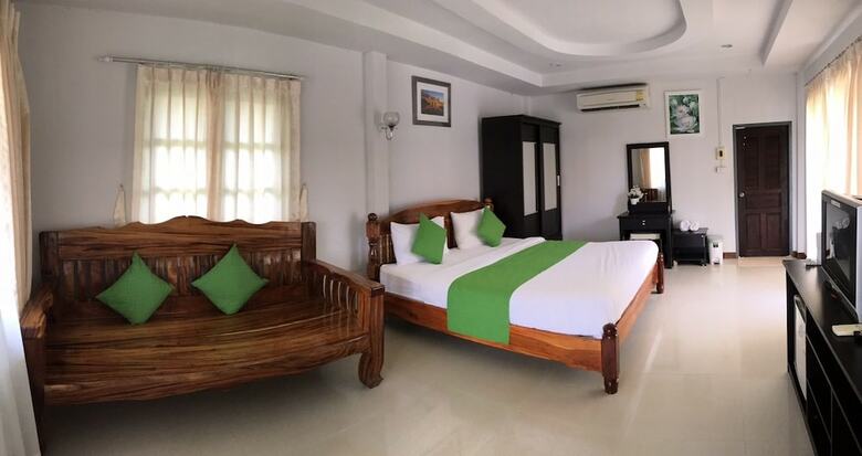 Hotel Plaifah Resort Ubon
