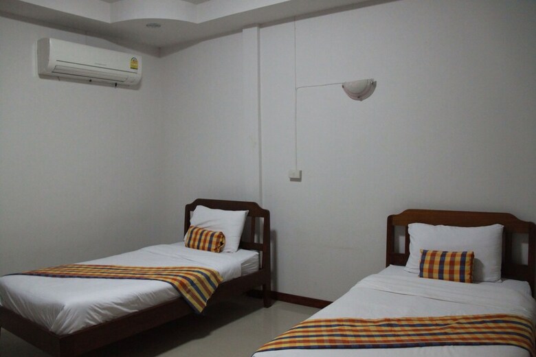 Hotel Plaifah Resort Ubon