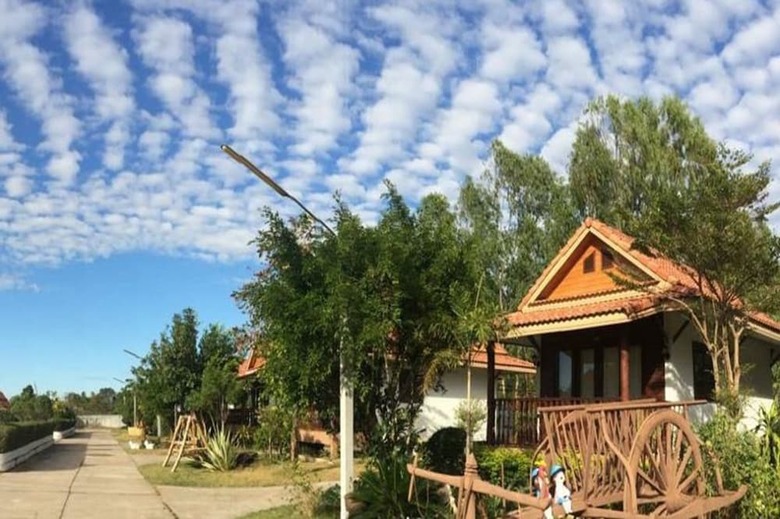 Hotel Plaifah Resort Ubon