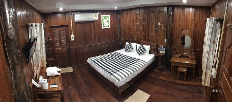 Hotel Plaifah Resort Ubon