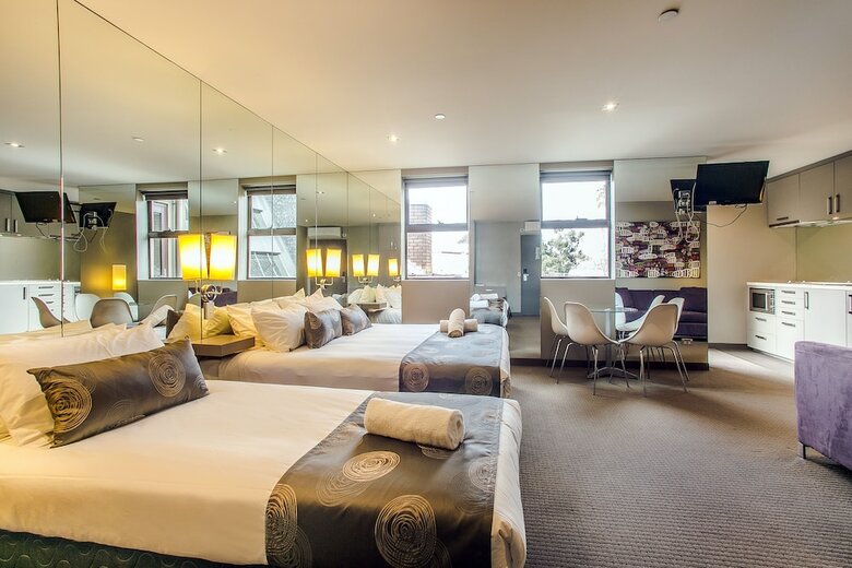 Comfy Kew Apartments