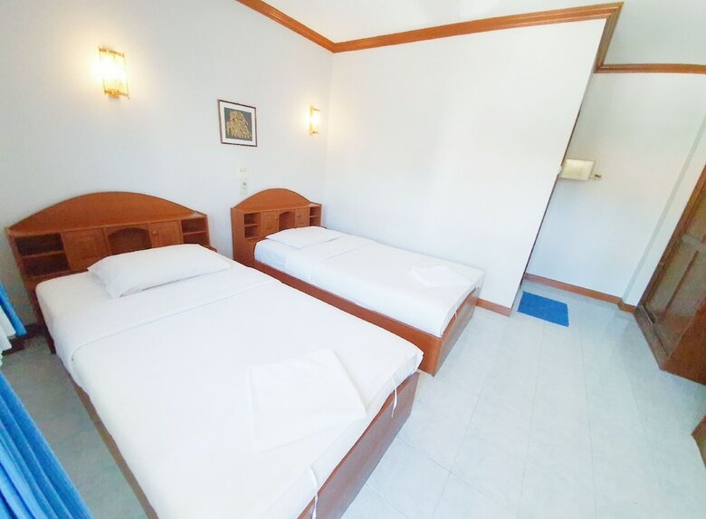 Break Point Hotel