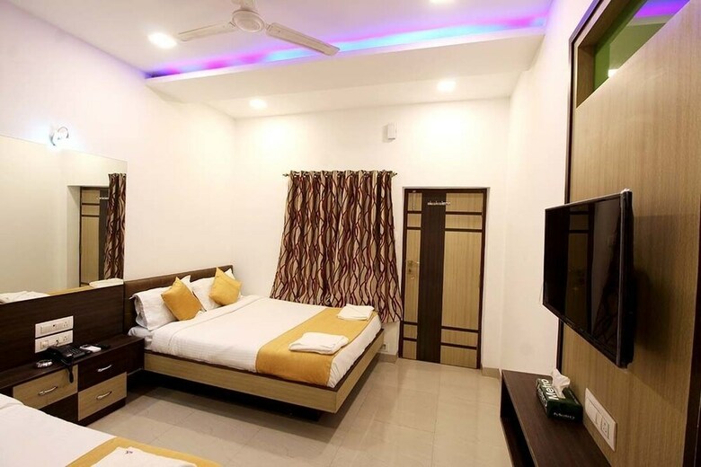Hotel Golden Residency