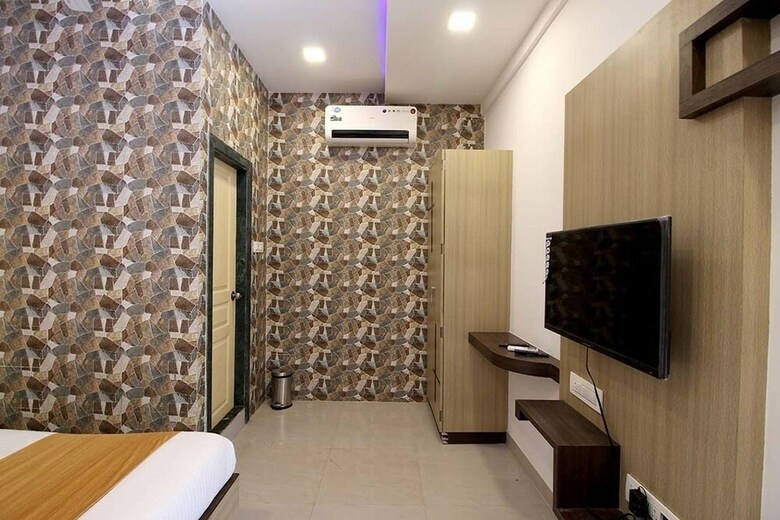 Hotel Golden Residency