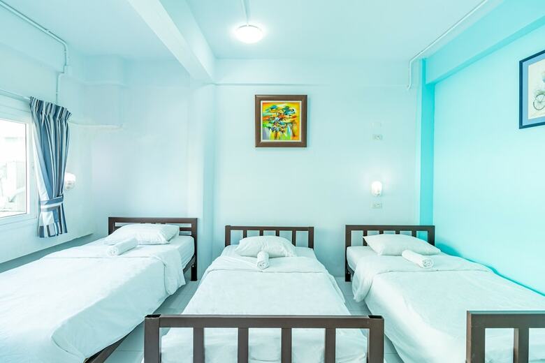 Hostal Sleep Dee Hostel