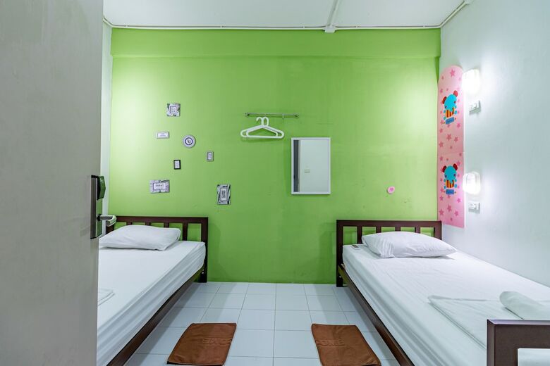 Hostal Sleep Dee Hostel