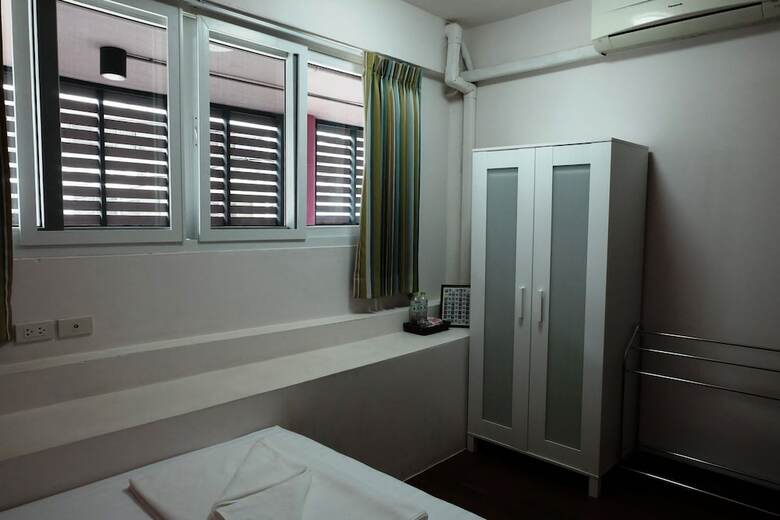 Hostal Sleep Dee Hostel