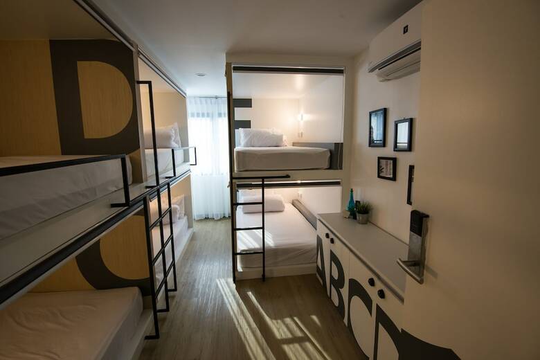 Hostal Monkey Nap Hostel