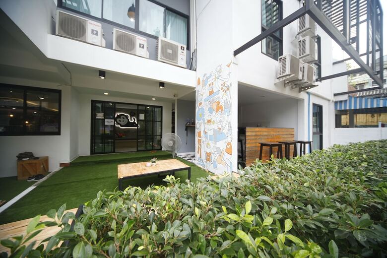 Hostal Monkey Nap Hostel