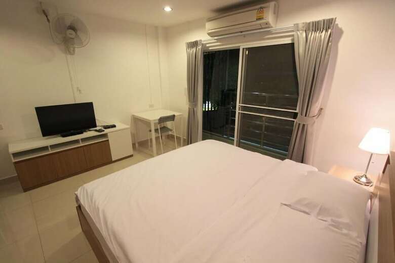 Hotel Napaville Huai Khwang