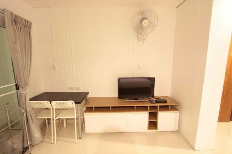 Hotel Napaville Huai Khwang