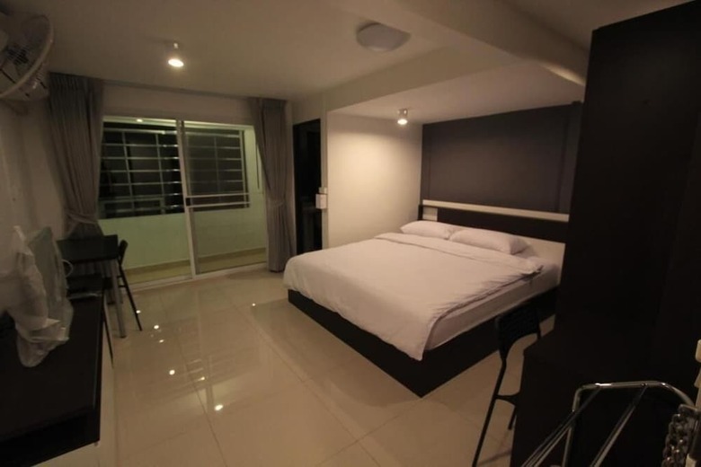 Hotel Napaville Huai Khwang