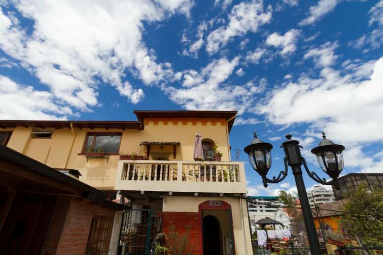 Bed & Breakfast Artplaza