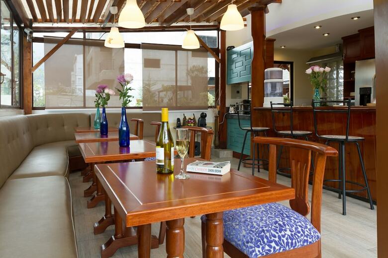 Bed & Breakfast Artplaza