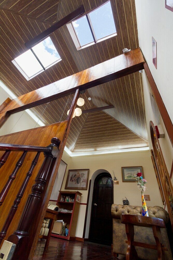 Bed & Breakfast Artplaza