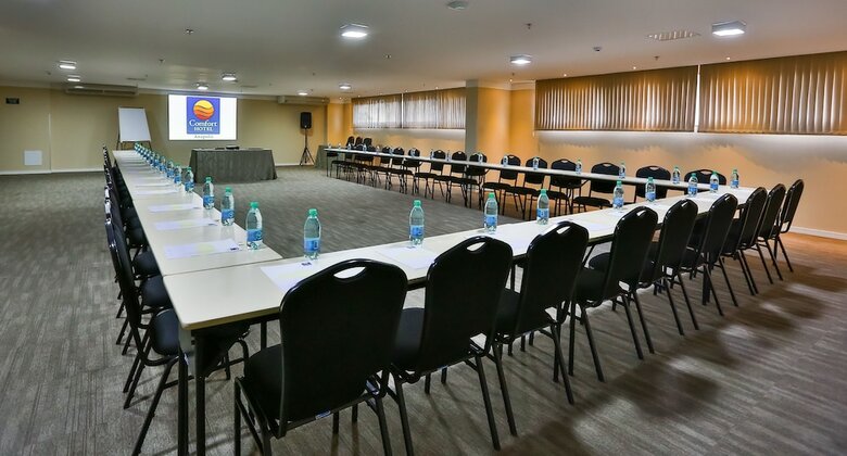 Crystal Plaza Hotel An�polis