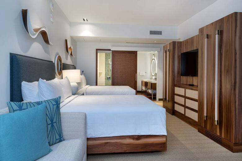 Hotel Hyatt Centric Waikiki Beach