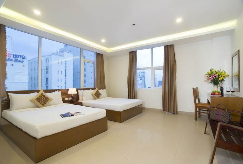 Golden Light Hotel