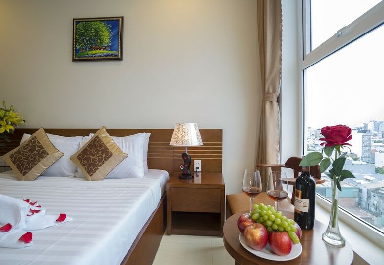 Golden Light Hotel