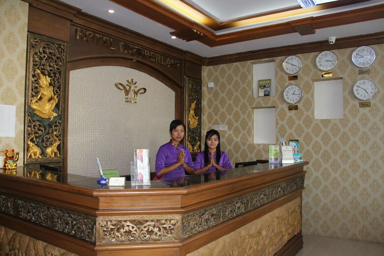 Hotel Wonderland