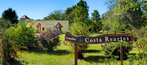 Lodge Caba�as Costa Reartes