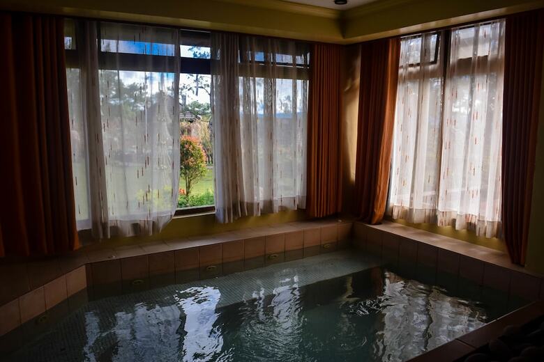 Hotel The Manor At Camp John Hay