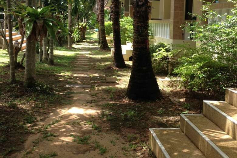 Hotel Naya Bungalow